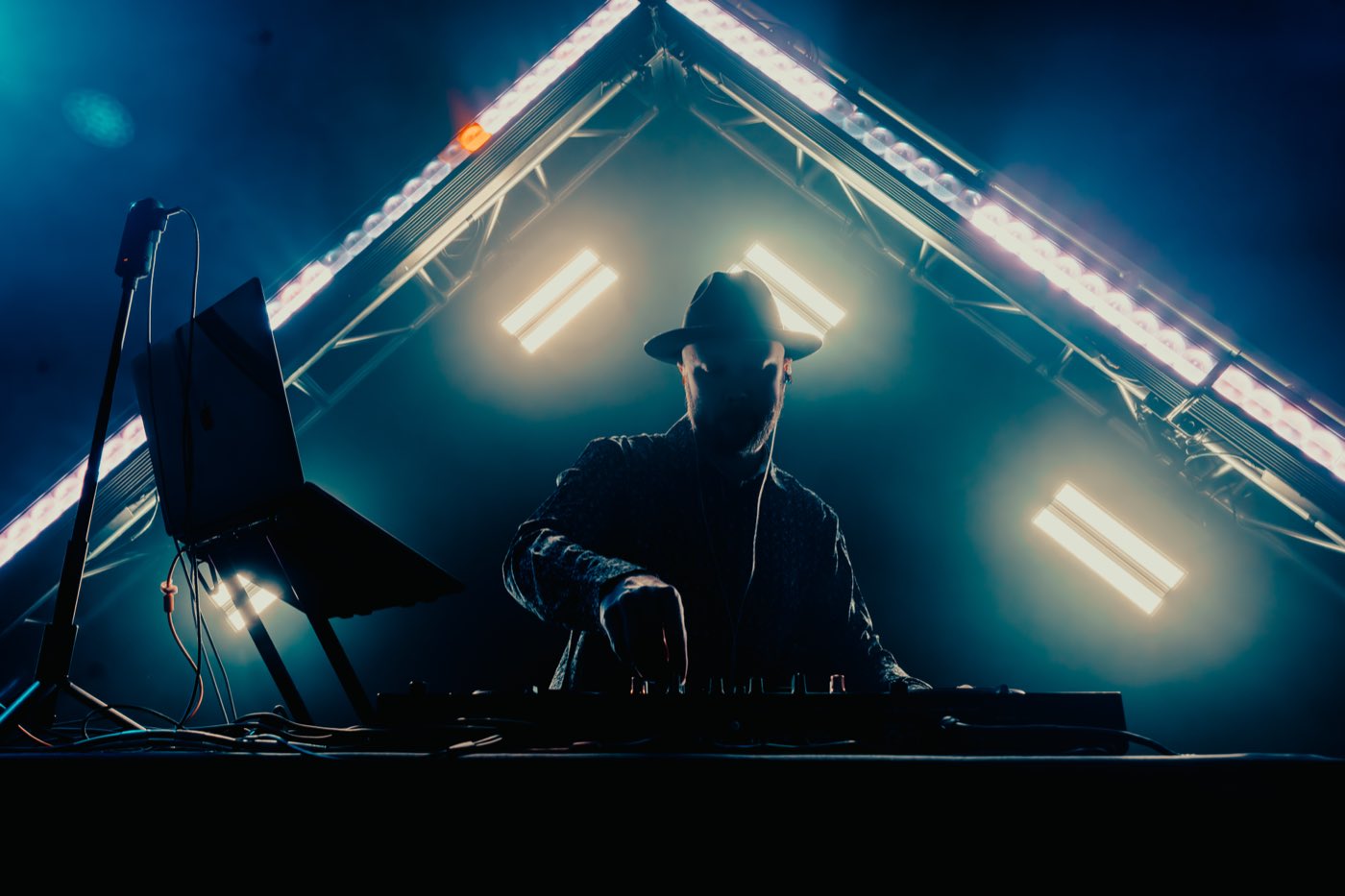 DJ Donuts live event photo.